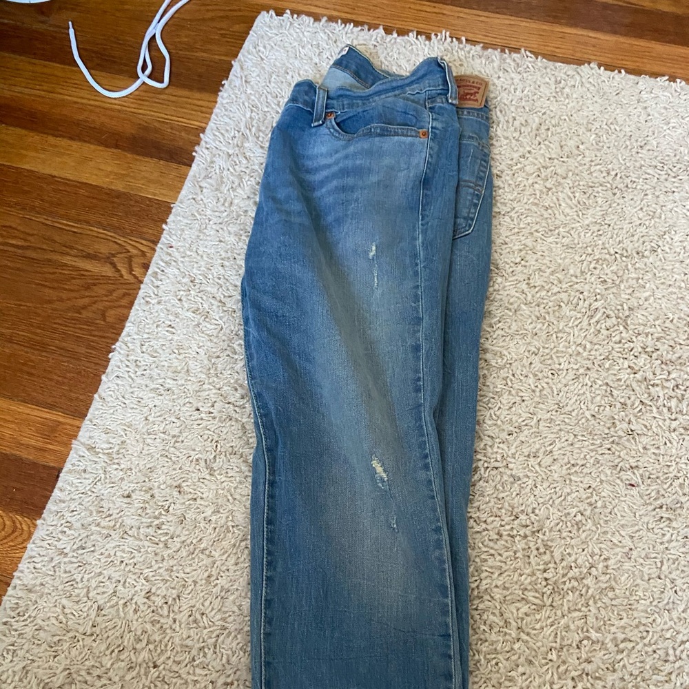 Levi jeans